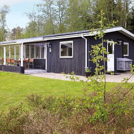 Hébergement de vacances 6 Person Holiday In *