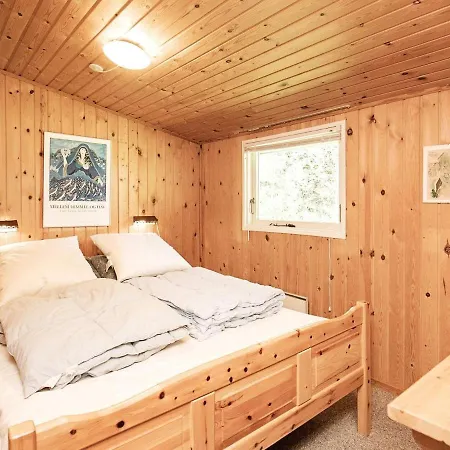 6 Person Holiday In *