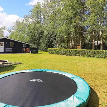 6 Person Holiday In *